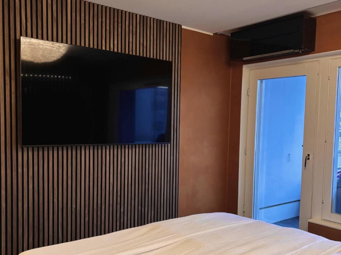 2ndhomes With Sauna & Jacuzzi In Kamppi *